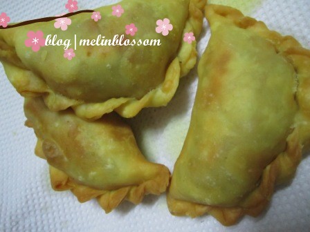 Melinblossom: Karipap Keledek Inti Sedap