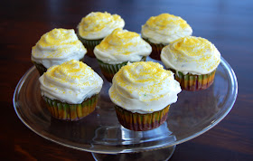 finished Mardi Gras striped cupcakes