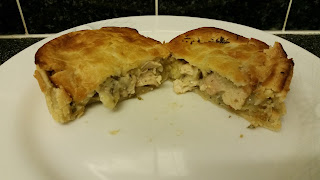 Dee's Pies Champagne Chicken Pie Review