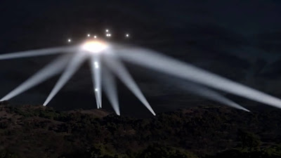 Search light's track the Battle of L.A UFOs in 1942 February the 25th.