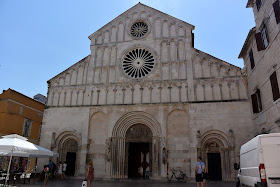 Catedral de Santa Anastasia y la Torre del Campanario - Zadar - Croacia Catedral de Santa Anastasia y la Torre del Campanario - Zadar - Croacia