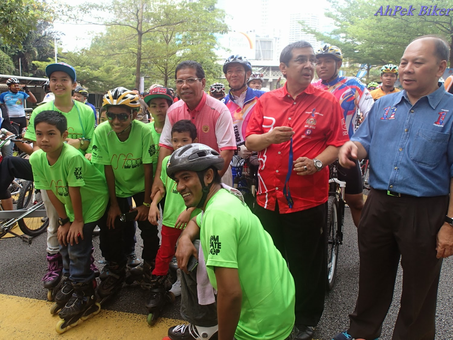 AhPek Biker - Old Dog Rides Again: Kuala Lumpur : World ...