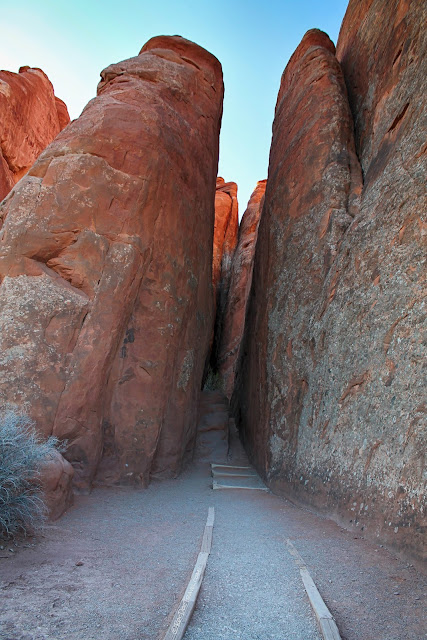 Arches National Park Utah geology travel copyright RocDocTravel.com