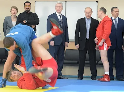 Putin und Sambo-Tag