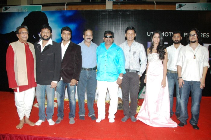 Mugamoodi Movie Opening Ceremony Stills film pics