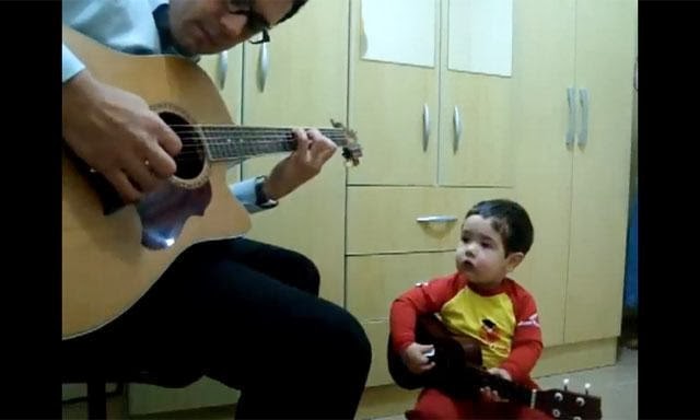 Cantante,bebé,tierno