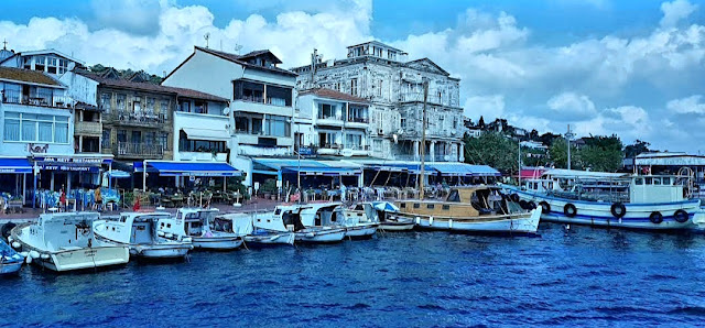 جزيرة كيناليادا في إسطنبول
