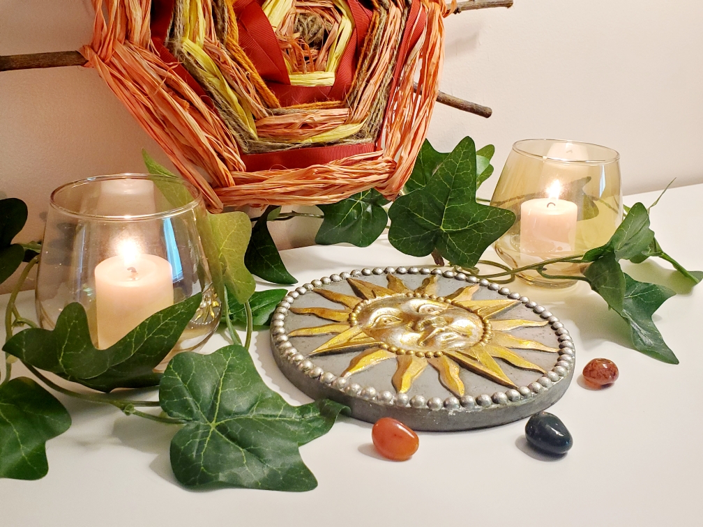 Litha, altar, witch, witchcraft, Midsummer, Midsummer Solstice, Summer Solstice, witchy