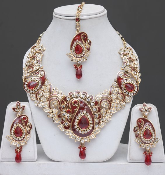 Awesome Fashion 2012: Awesome Indian Jewellery & Bridal 