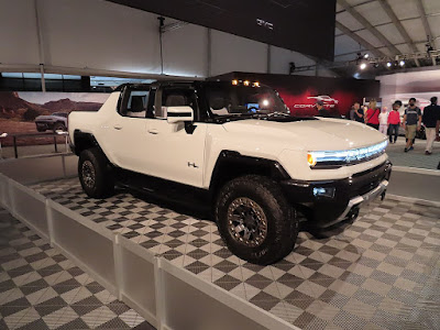 2022 GMC HUMMER EV Truck