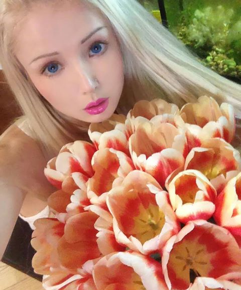 Valeria Lukyanova Hot Selfies