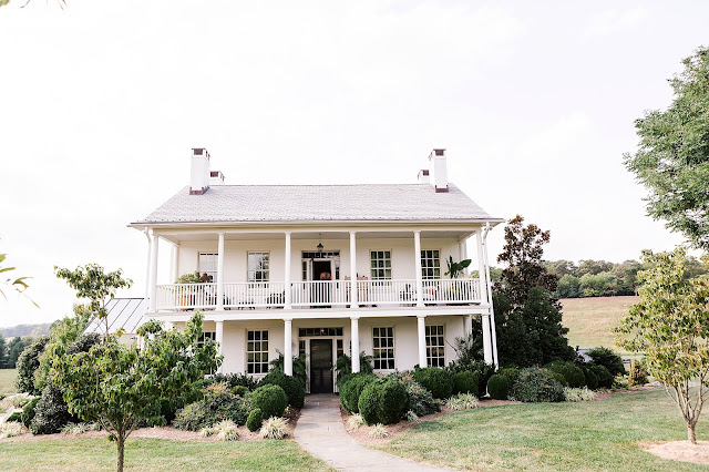 A Formal Grey and Copper Wedding at Glen Ellen Farm in Ijamsville, MD by Heather Ryan Photography