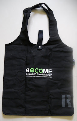 Cotton reusable shopping bag from becomeasia.org