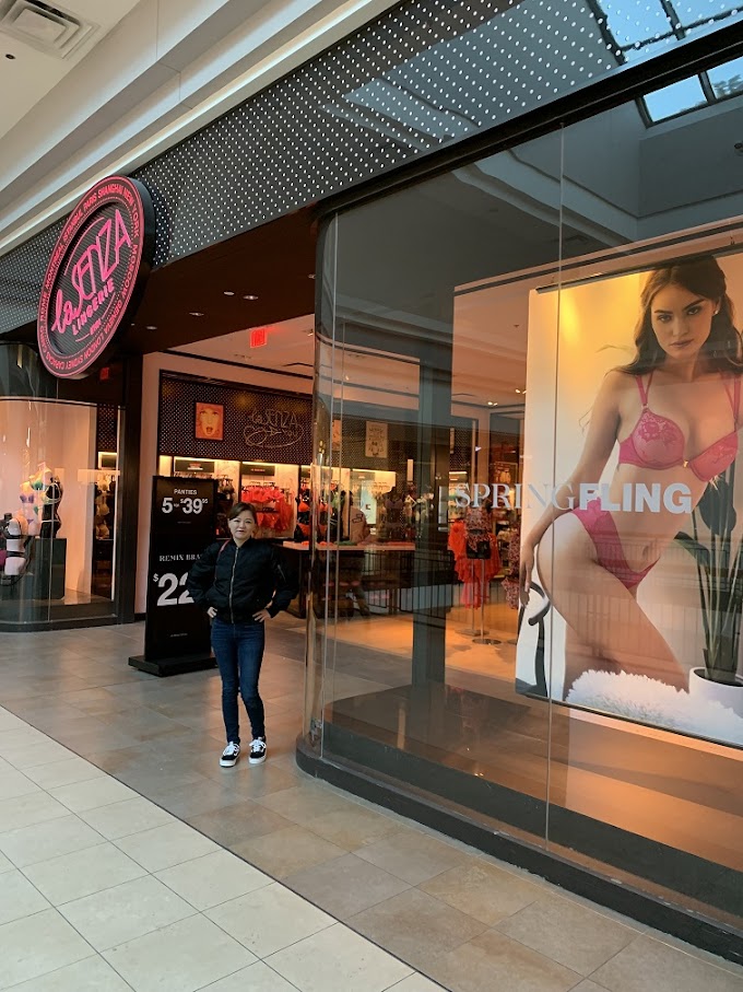 la Senza - Fairview Mall North York