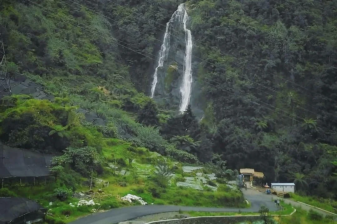 wisata curug sikarim