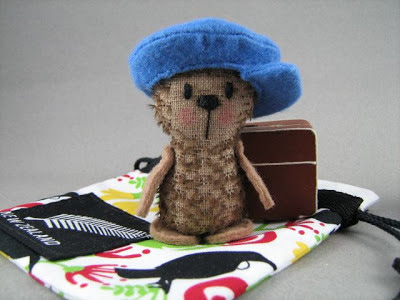 mohair bear, teddy bear, travelling bear, felt hat