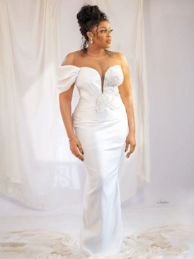 Actress Eve Esin turns 40 years old
