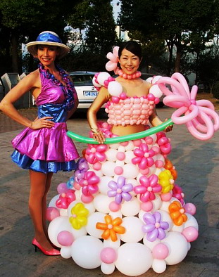 Balloon Dresses5