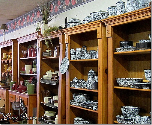 TLC_Pottery_Tinware