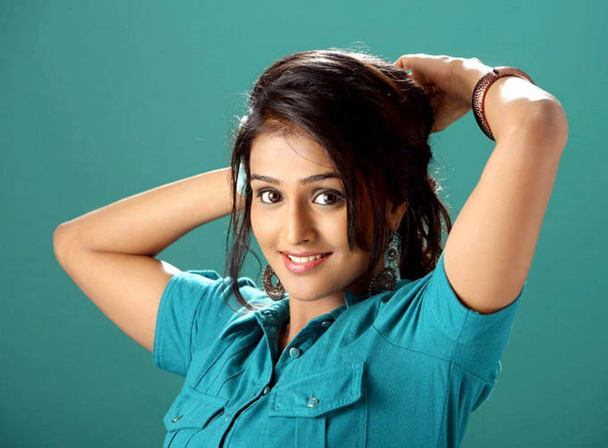 Actress Remya Nambeeshan  Images