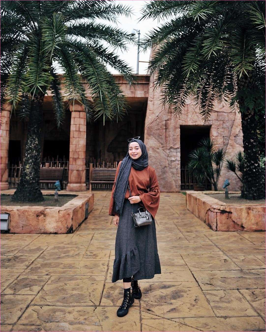 35+ Trend Outfit Rok Untuk Hijabers Ala Selebgram 2019 