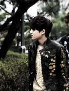 Kim Joon Myun (김준면) or his stage name Suho (수호) is the leader of the . (tumblr bzl tltno )