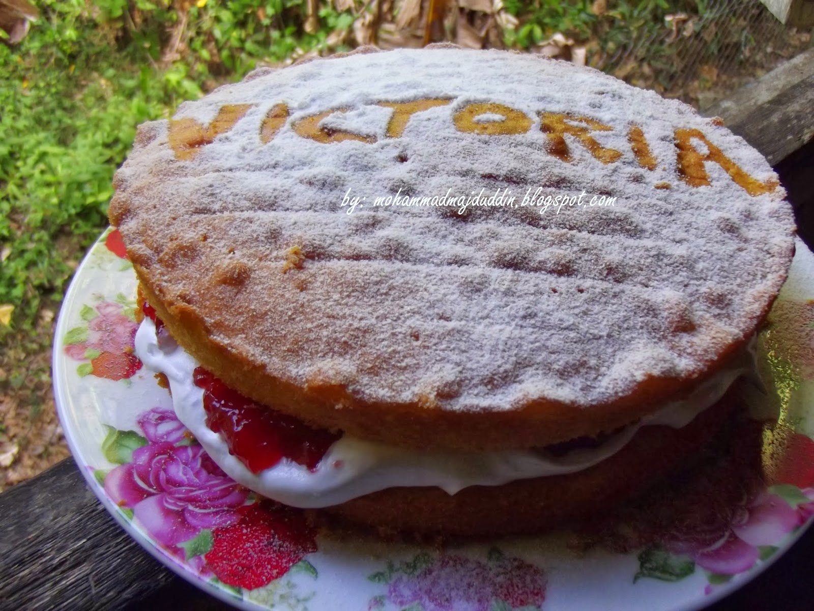 SALAM DUNIA: Resepi Victoria Sandwich Cake