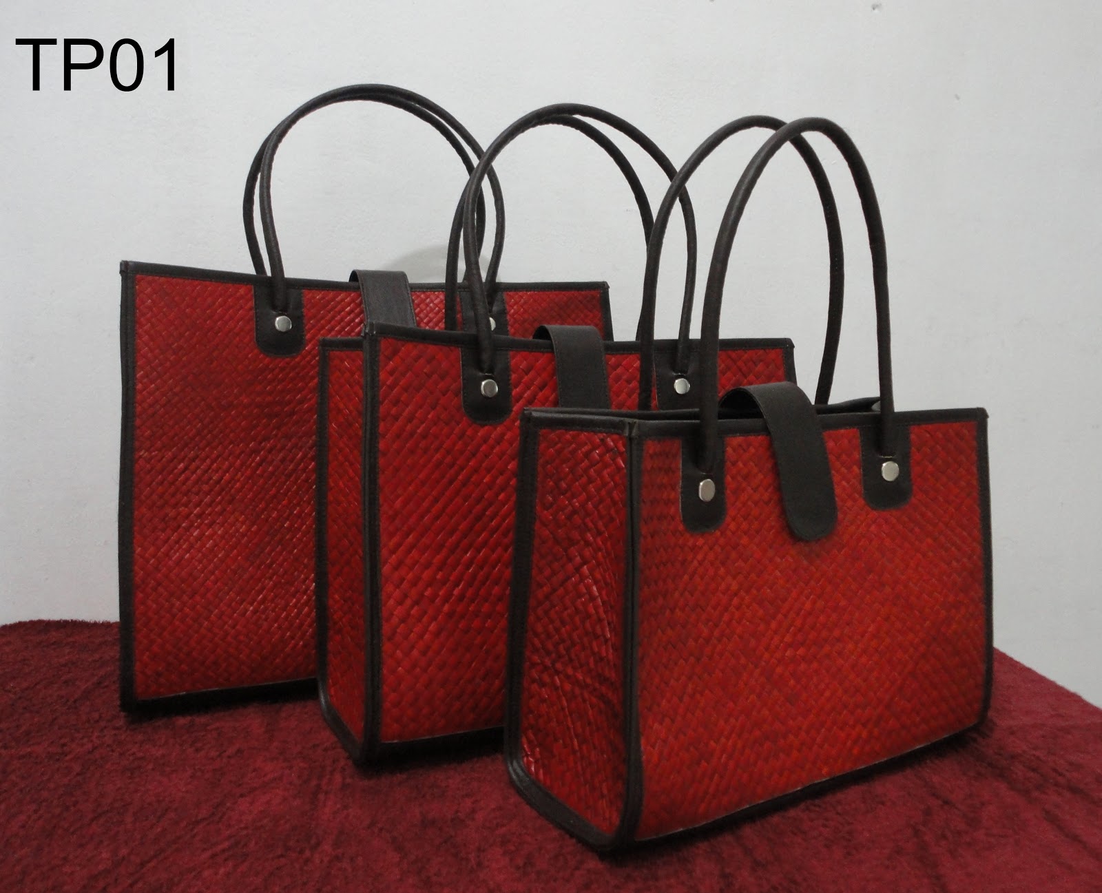  Tas  Rotan Yola Bali Tas  Dompet anyaman Rotan Purun 