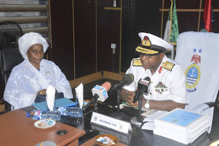 THE OUTGOING AND INCOMING FLAG OFFICER COMMANDING WESTERN NAVAL COMMAND.