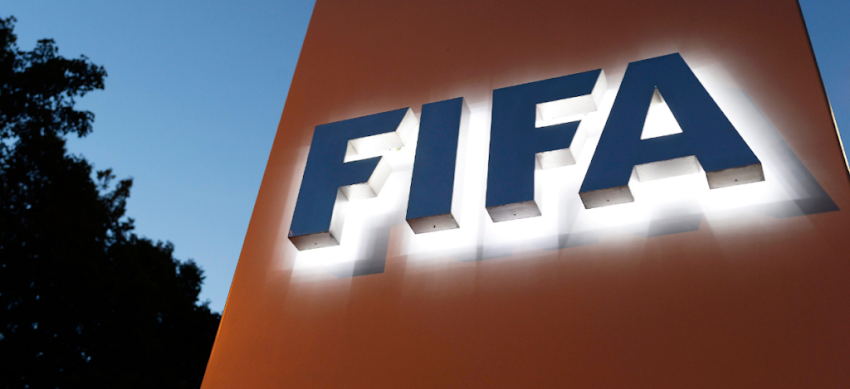 FIFA propone ampliar los cambios a cinco cuando se reanuden los torneos