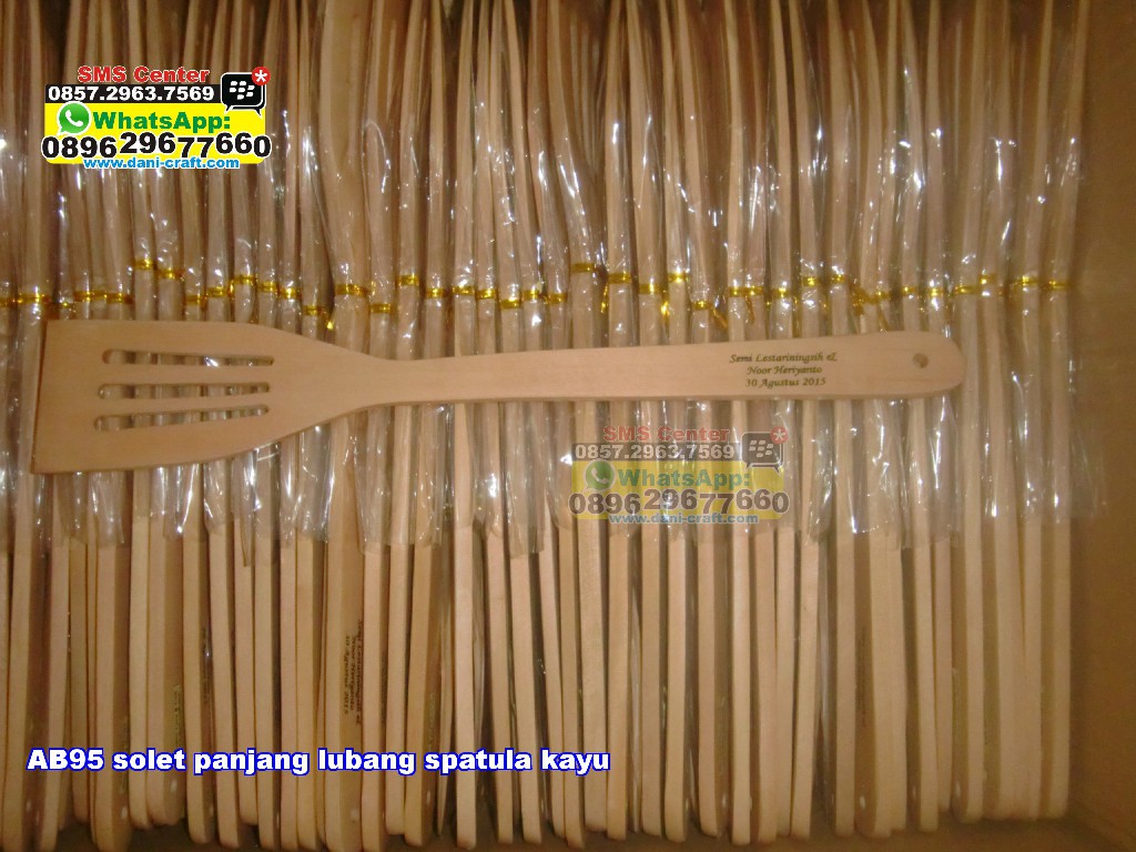 Solet Panjang Berlubang, Spatula Kayu  Souvenir Pernikahan