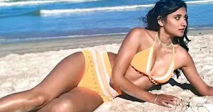 18 hot bikini photos of Kanika Mann.
