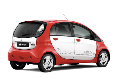 Paris: Premiere for Europe version of the Mitsubishi i-MiEV