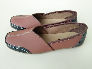 pabrik sandal tasik, grosir sandal tasik, bengkel sandal tasik, sandal tasikmalaya, pusat sandal, tempat kulakan sandal, pasar sandal, sandal keren, sendal cewek dan cowok