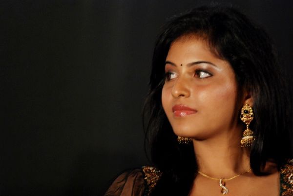 Anjali Latest Stills film pics