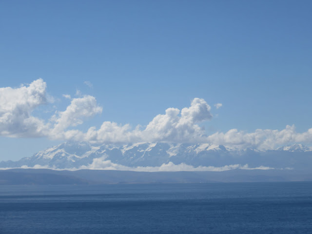 Bergkette am Titicaca