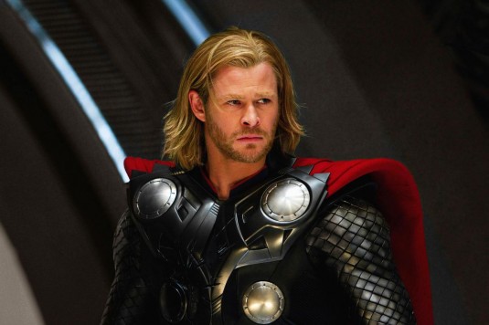 thor chris hemsworth body. chris hemsworth body thor.