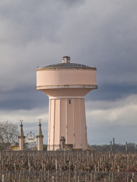 jiemve, château d'eau à Pessac