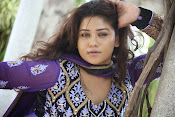 Jyothi latest photo shoot gallery-thumbnail-8