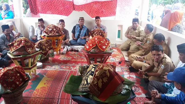 13 Tradisi dan Budaya Minangkabau Sumatera Barat Yang Masih Eksis