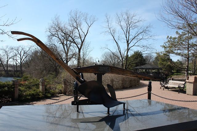 Plow Sculpture honoring pioneers in Naperville