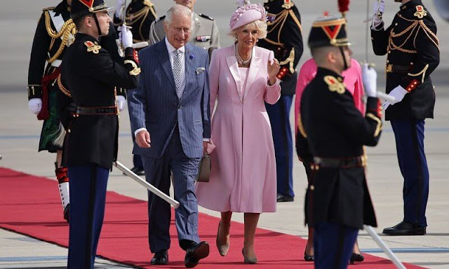 King Charles and Queen Camilla, French President Emmanuel Macron and First Lady Brigitte Macron