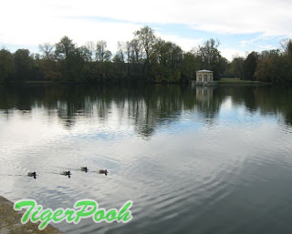 フォンテーヌブロー城のイギリス式庭園