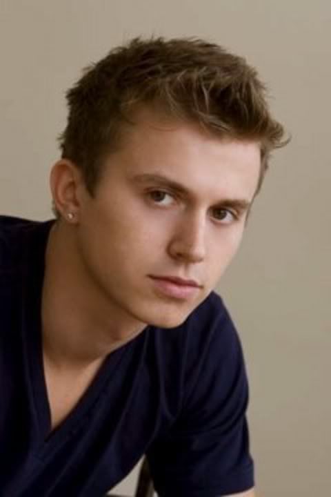  Footloose producer found the right actor for the role Kenny Wormald