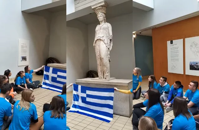 Συγκινητικό βίντεο με μαθητές να τραγούδησαν το «Τζιβαέρι» μπροστά στην Καρυάτιδα του Βρετανικού Μουσείου