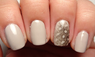 Feather Nail Art