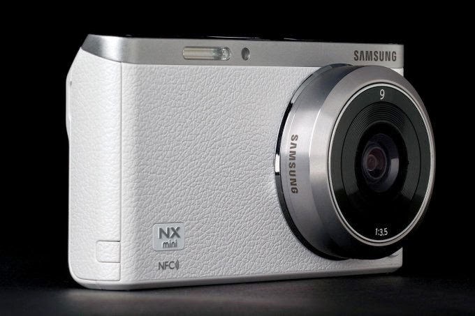 http://funkidos.com/latest-technology/samsung-nx-mini-compact-camera