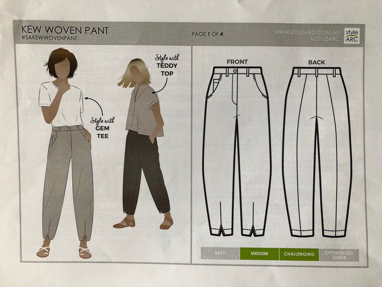 Pin by Beyond the Blog on Dresses | Women trousers design, Womens pants  design, Pants women fashion