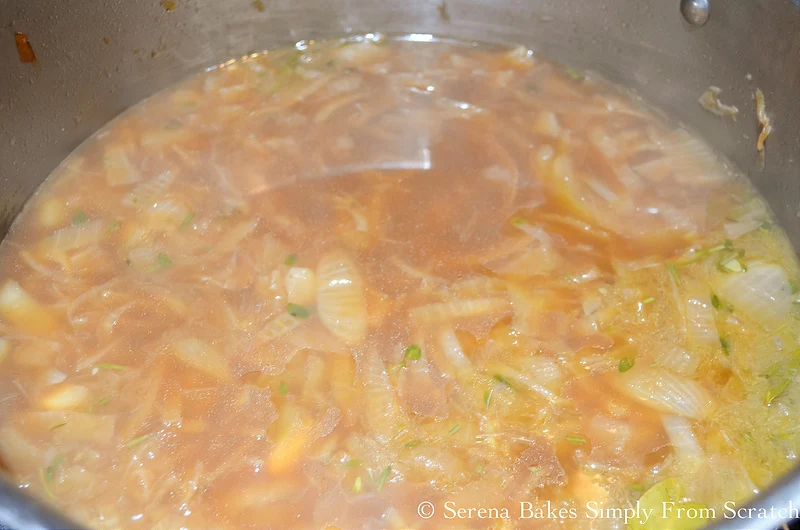 Caramelized Onions with beef stock, salt, bay leaves.