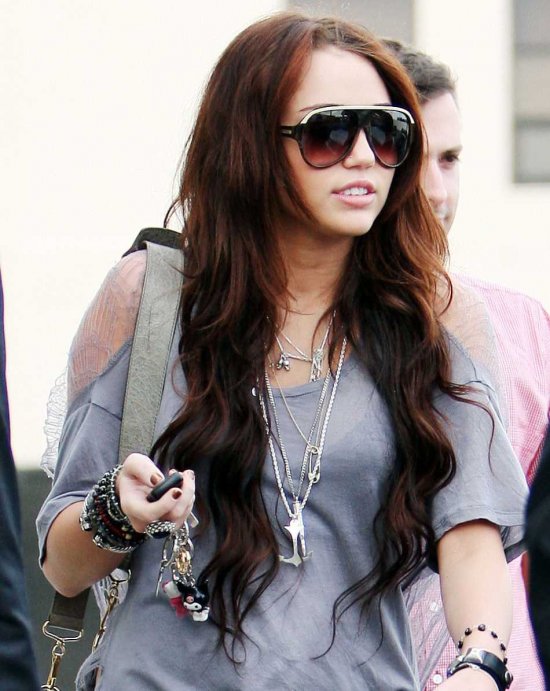 miley cyrus hair 2010 short. miley cyrus hair 2010 short.